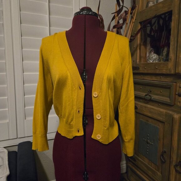 MAK Sweater 3/4 Sleeve Soft Girl Lightweight Cropped Cardigan XL Mustard Yellow - Picture 7 of 15